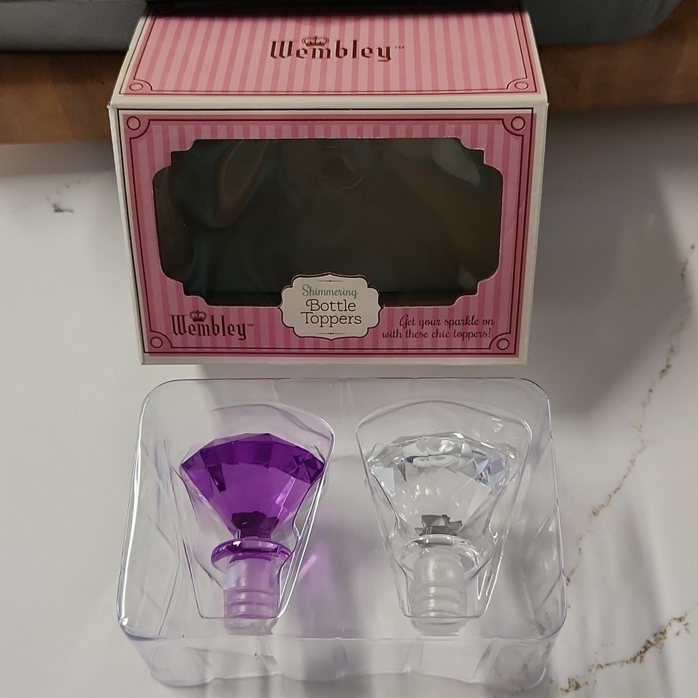 Diamond Bottle Toppers